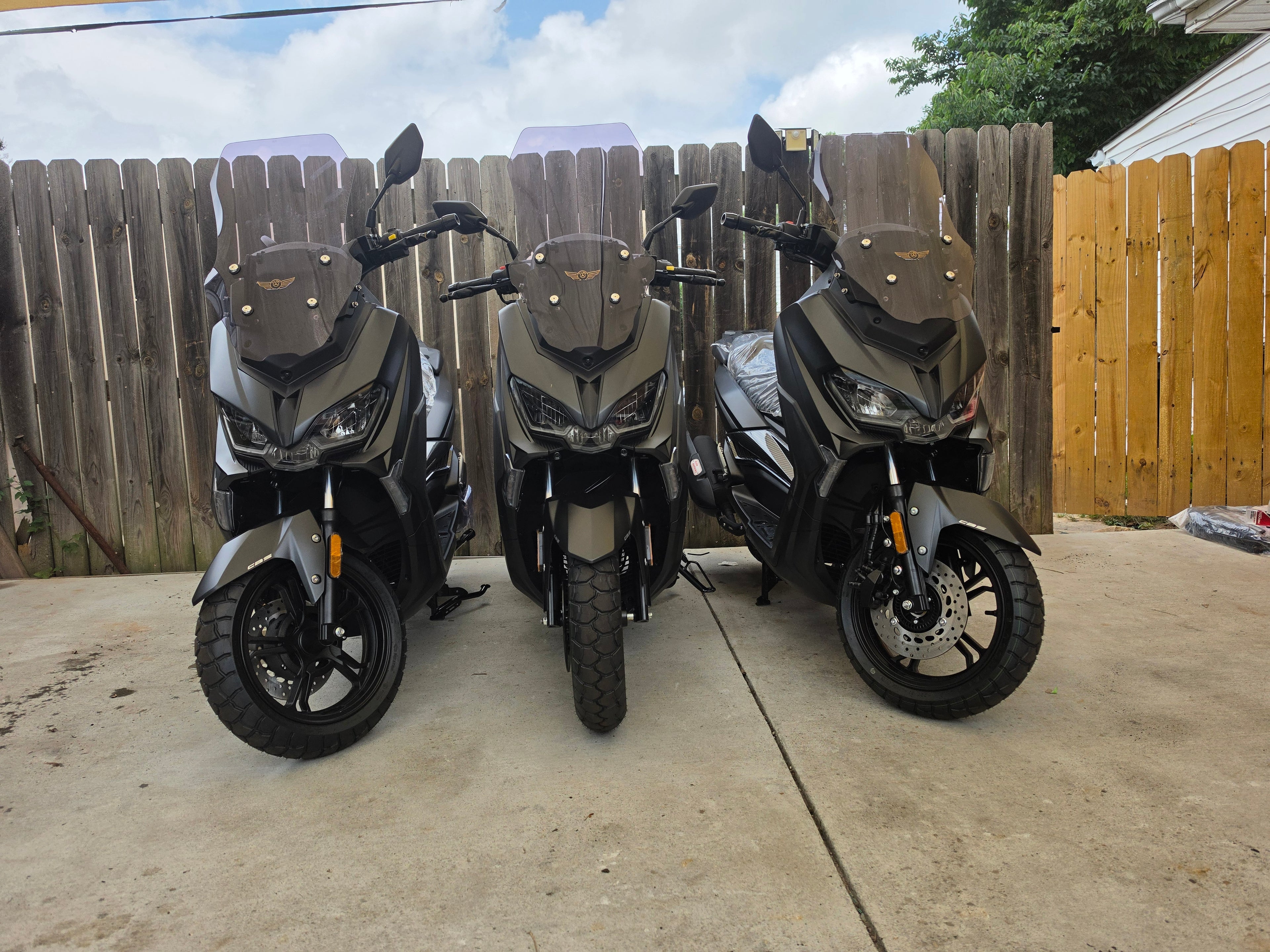 QMAX-200CC